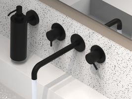 REN-FL01-310-00-S01M - HERO - LANDING PAGE (water running)